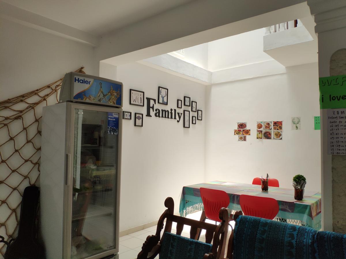 Jungle Guest House Гале Екстериор снимка